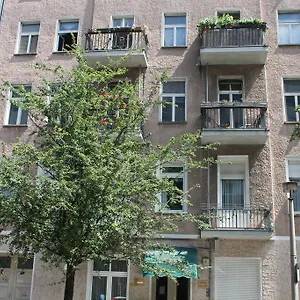 Novalis 3*, Berlín Německo